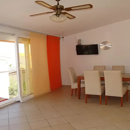 Apartman Brana *