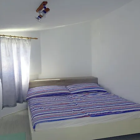 Apartman Brana Apartment