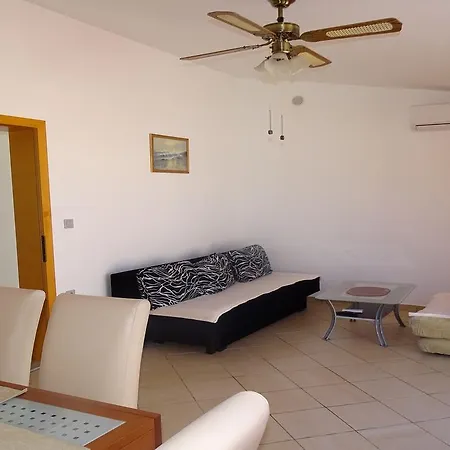Apartman Brana